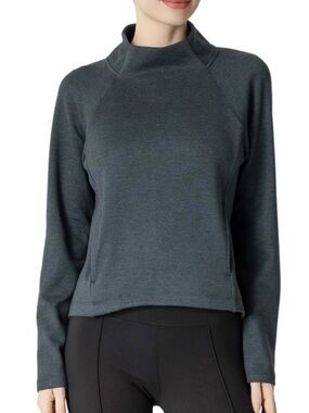 [🟡 Bundle 5 items for $25] 
Heathered Slate Mock Neck Athletic Top